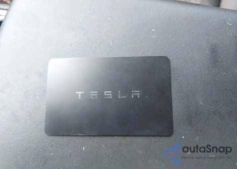 2022 Tesla Model Y Long Range Dual Motor All-Wheel Drive из США, поврежденный, VIN 7SAYGDEE0NA018498